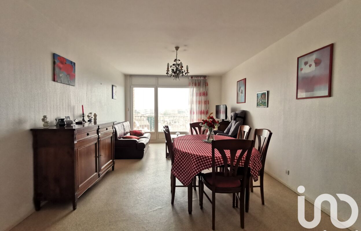 appartement 3 pièces 81 m2 à vendre à Lille (59000)