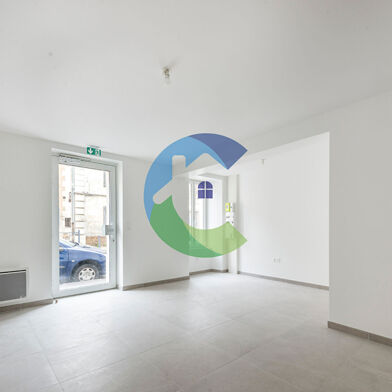 Commerce  109000 €