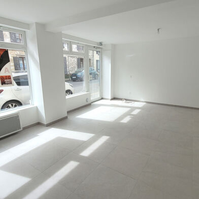 Commerce  120000 €