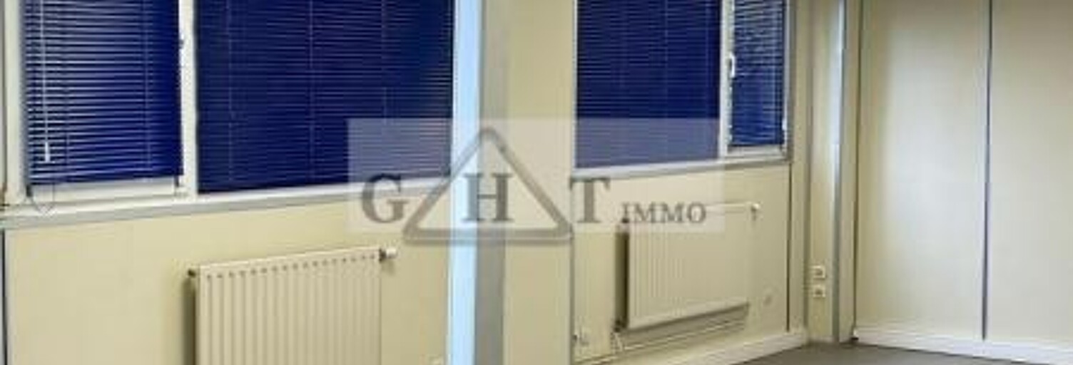 Local industriel  5023 m² à louer à Saint-Thibault-des-Vignes (77400)