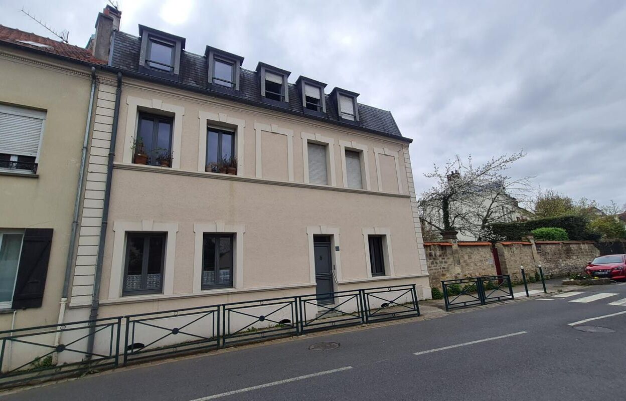 immeuble  pièces 201 m2 à vendre à Pontoise (95000)