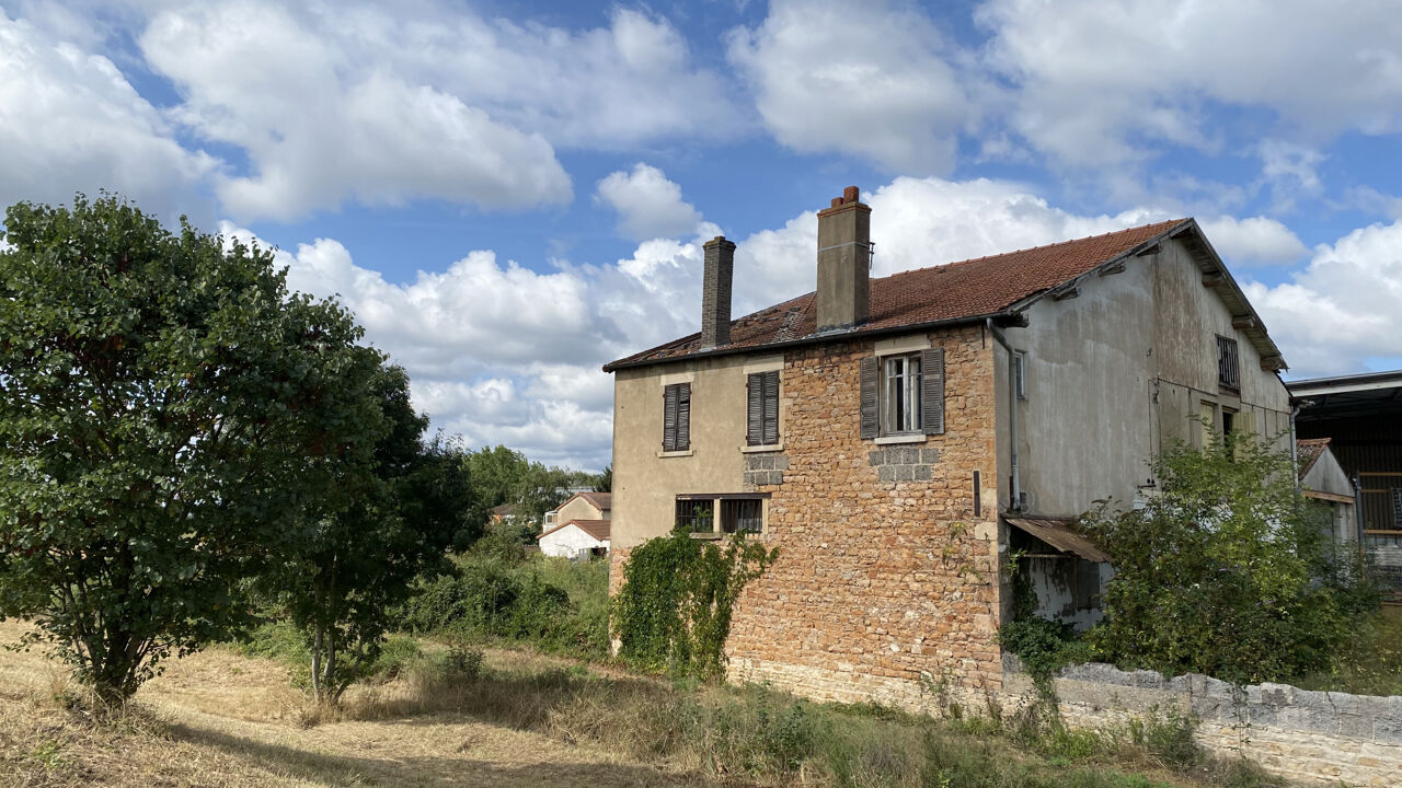 maison 16 pièces 500 m2 à vendre à Mâcon (71000)