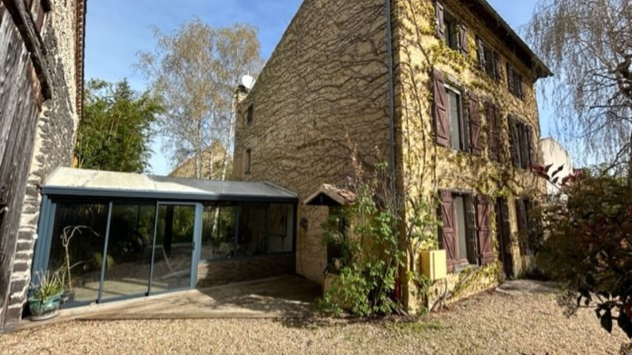 maison 6 pièces 173 m2 à vendre à Martres-sur-Morge (63720)