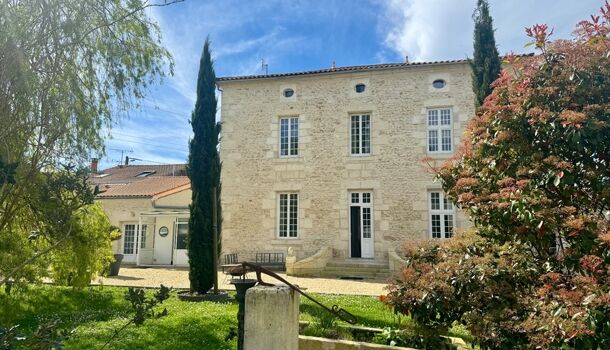 Villa / Maison 10 pièces  à vendre Rochefort 17300