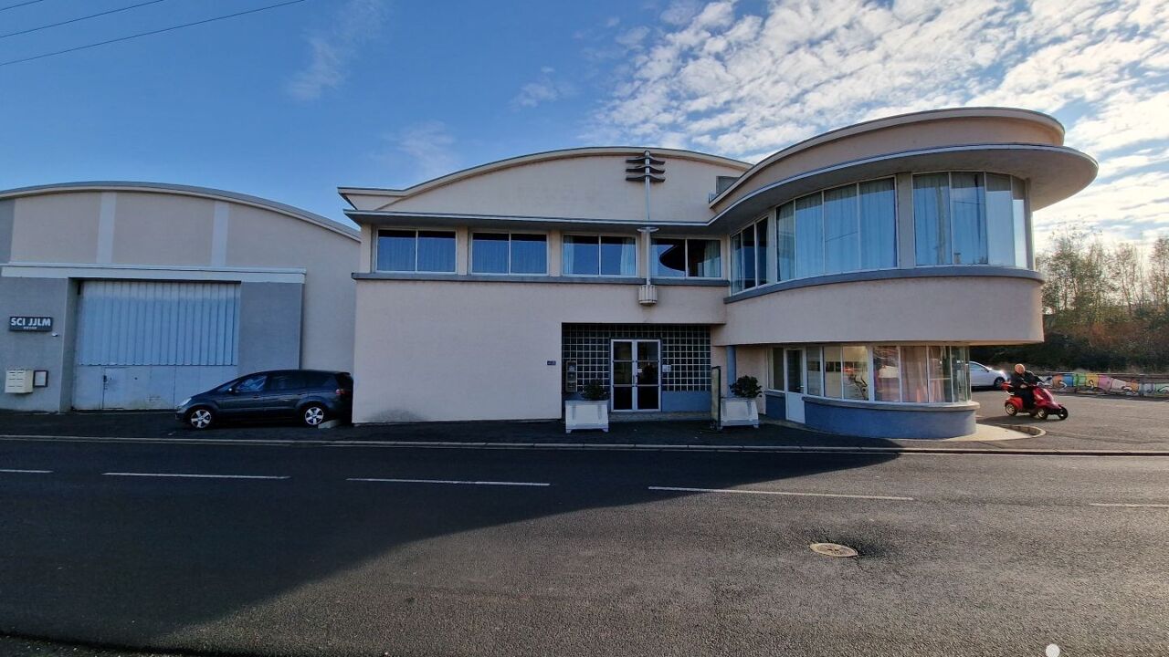 commerce  pièces 8500 m2 à vendre à Pont-du-Château (63430)