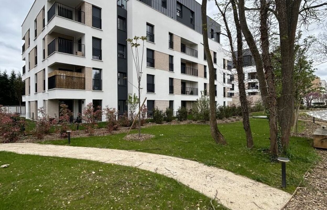 appartement 4 pièces 82 m2 à louer à Vernouillet (78540)