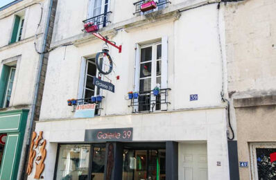 immeuble  pièces 176 m2 à vendre à Fontenay-le-Comte (85200)