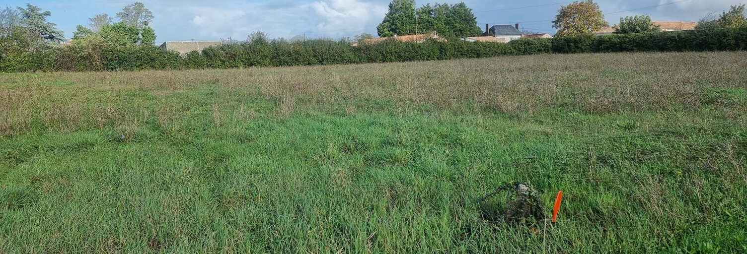 Terrain  1120 m² à vendre à Petosse (85570)