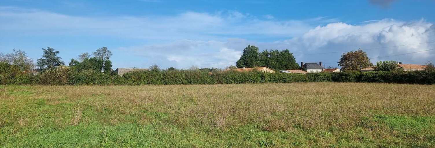 Terrain  968 m² à vendre à Petosse (85570)