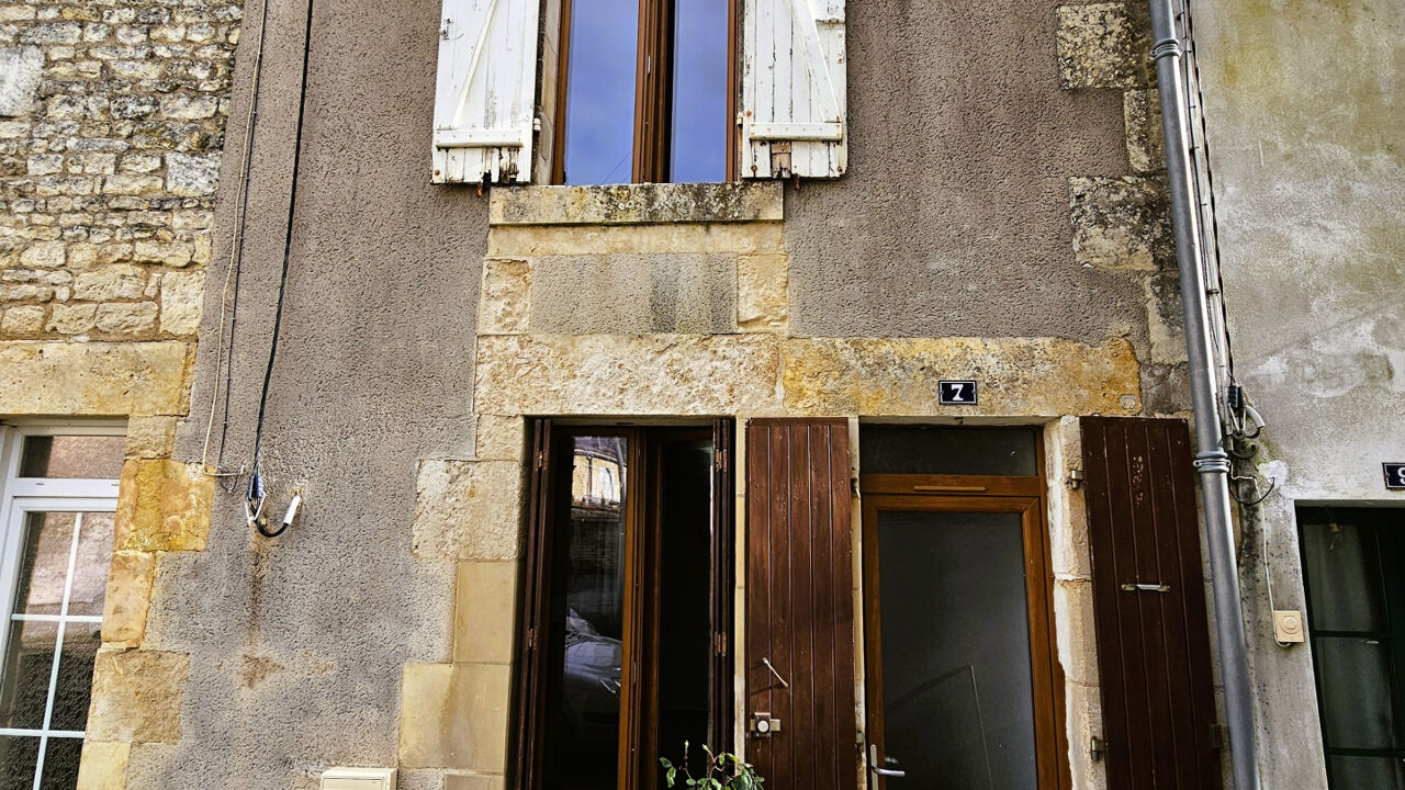 maison 4 pièces 55 m2 à vendre à Fontenay-le-Comte (85200)