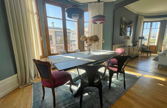 Superbe appartement 5 pièces en plein centre-ville — photo 3