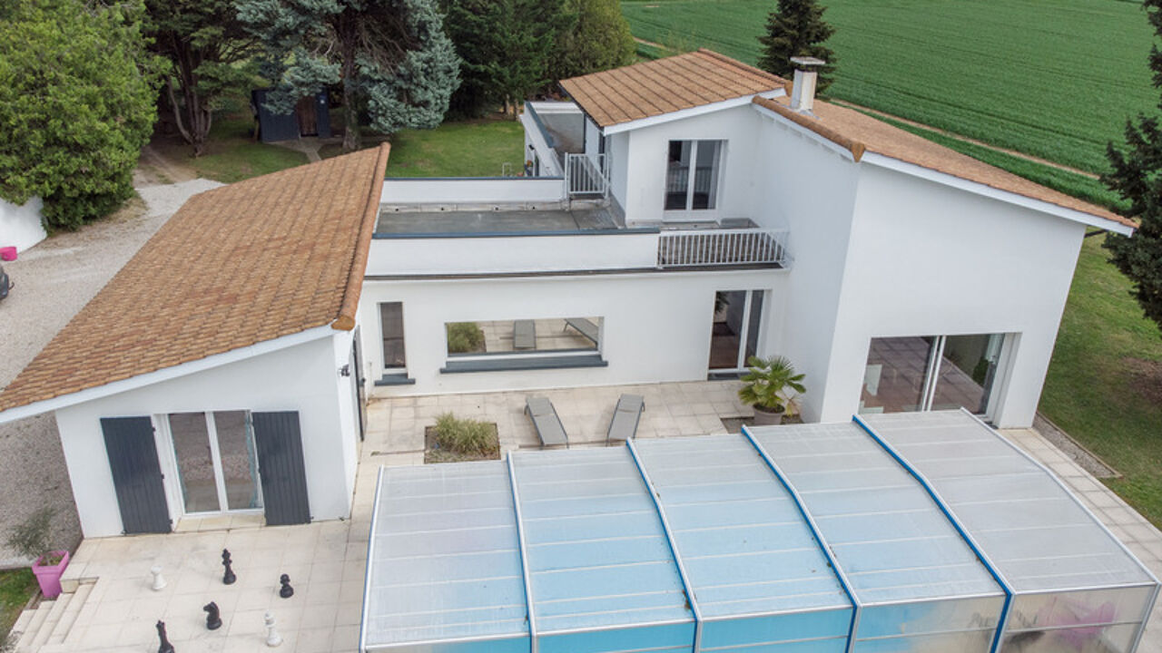 maison 6 pièces 197 m2 à vendre à Auberives-sur-Varèze (38550)