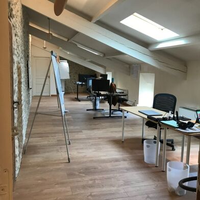 Bureau 2 pièces 47 m²