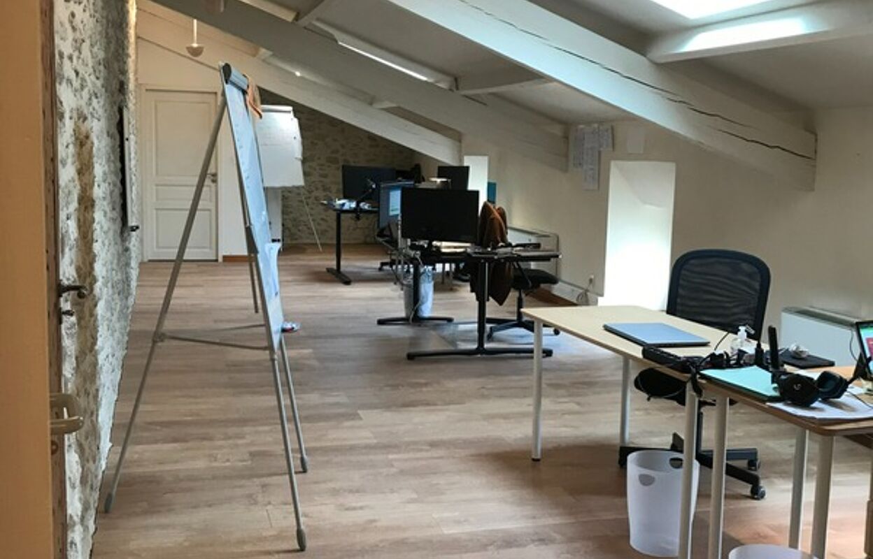 bureau 2 pièces 47 m2 à vendre à Avignon (84000)