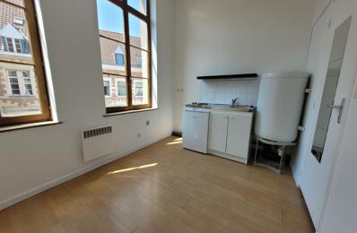 location appartement 375 € CC /mois à proximité de Troisvilles (59980)