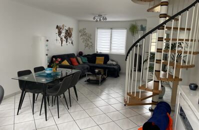 location maison 890 € CC /mois à proximité de Roubaix (59100)