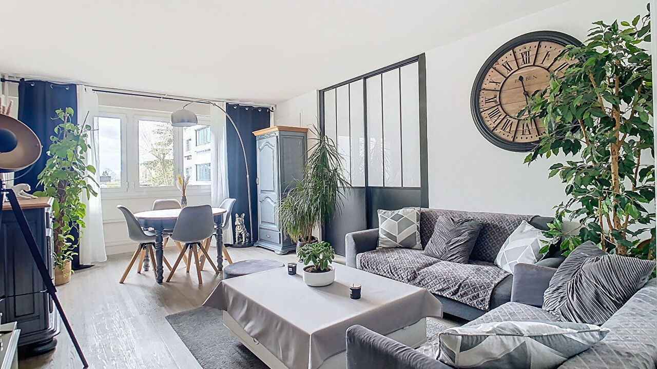 appartement 3 pièces 74 m2 à louer à Mont-Saint-Aignan (76130)
