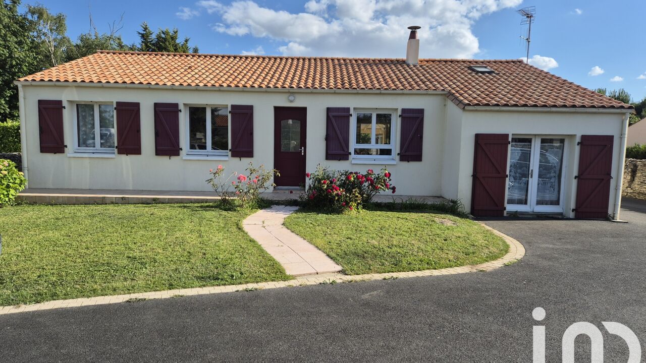 maison 4 pièces 80 m2 à vendre à Sainte-Radégonde-des-Noyers (85450)