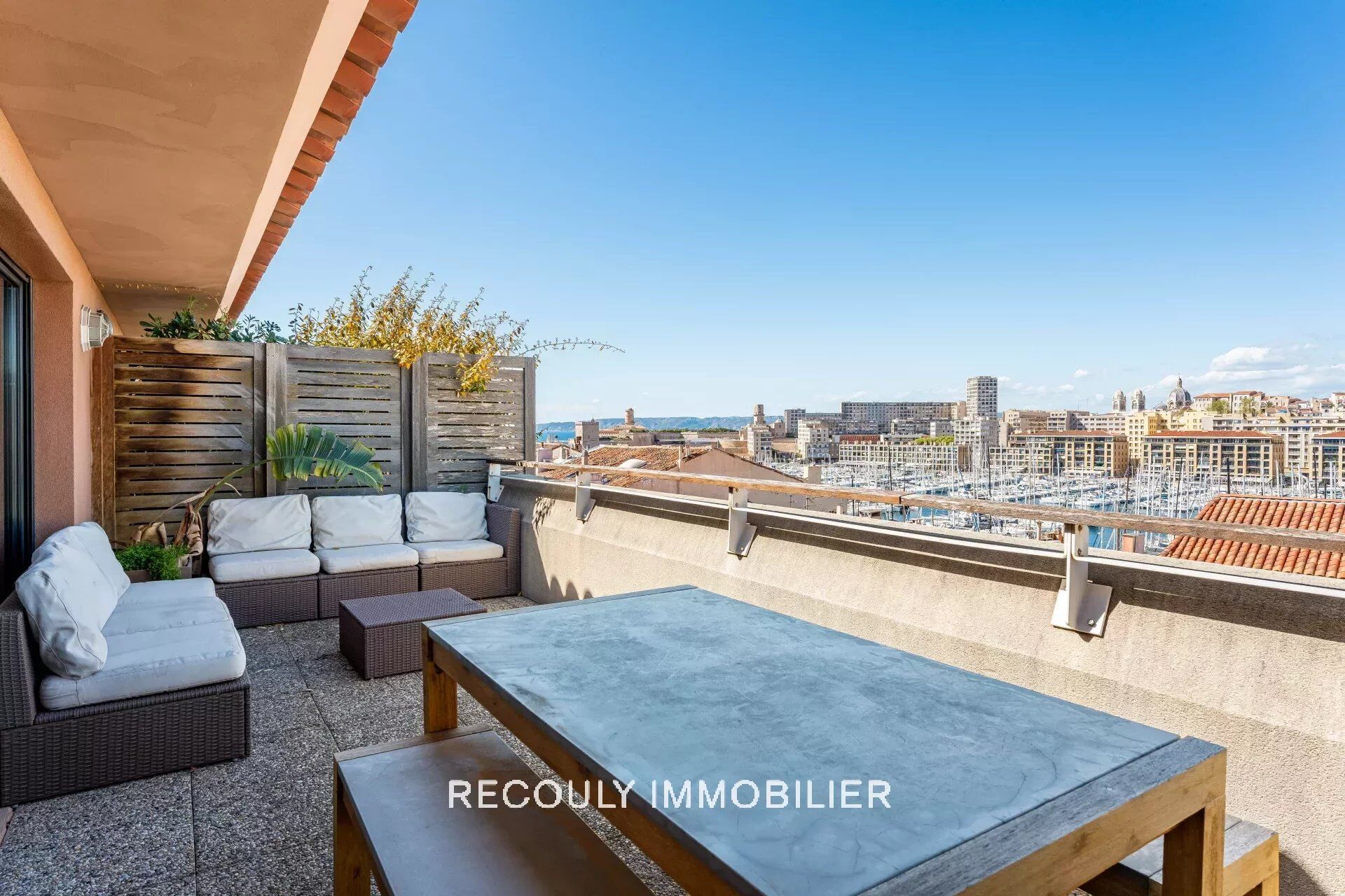 Marseille 7eme Appartement 5 pièces 143 m²