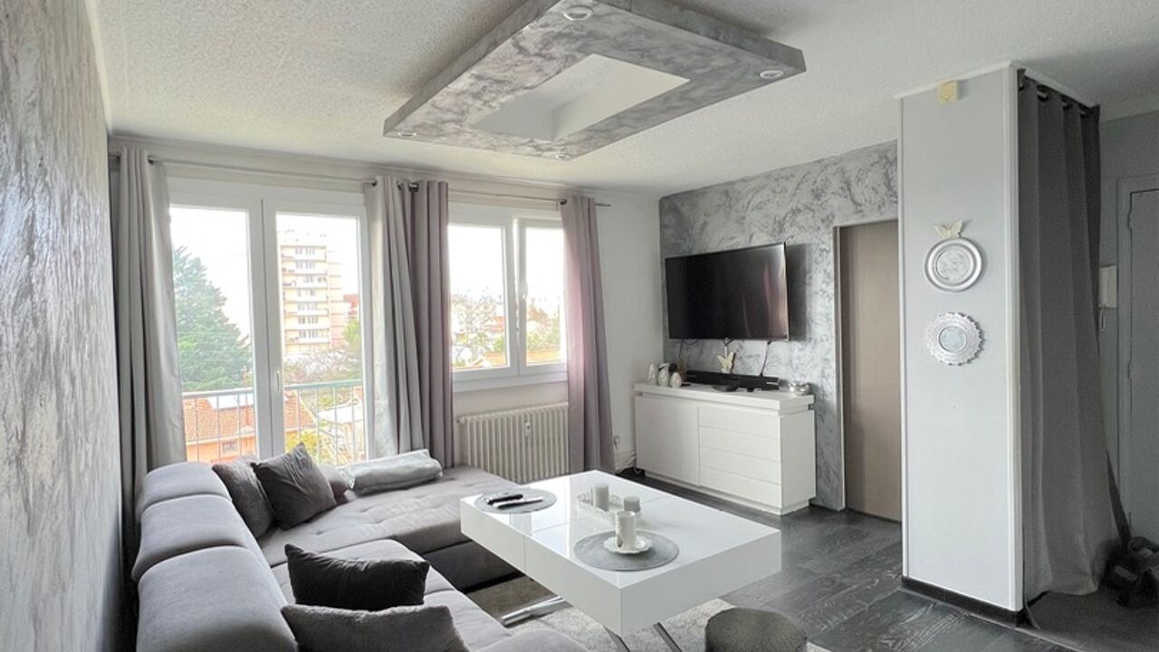 appartement 4 pièces 64 m2 à vendre à Vaulx-en-Velin (69120)