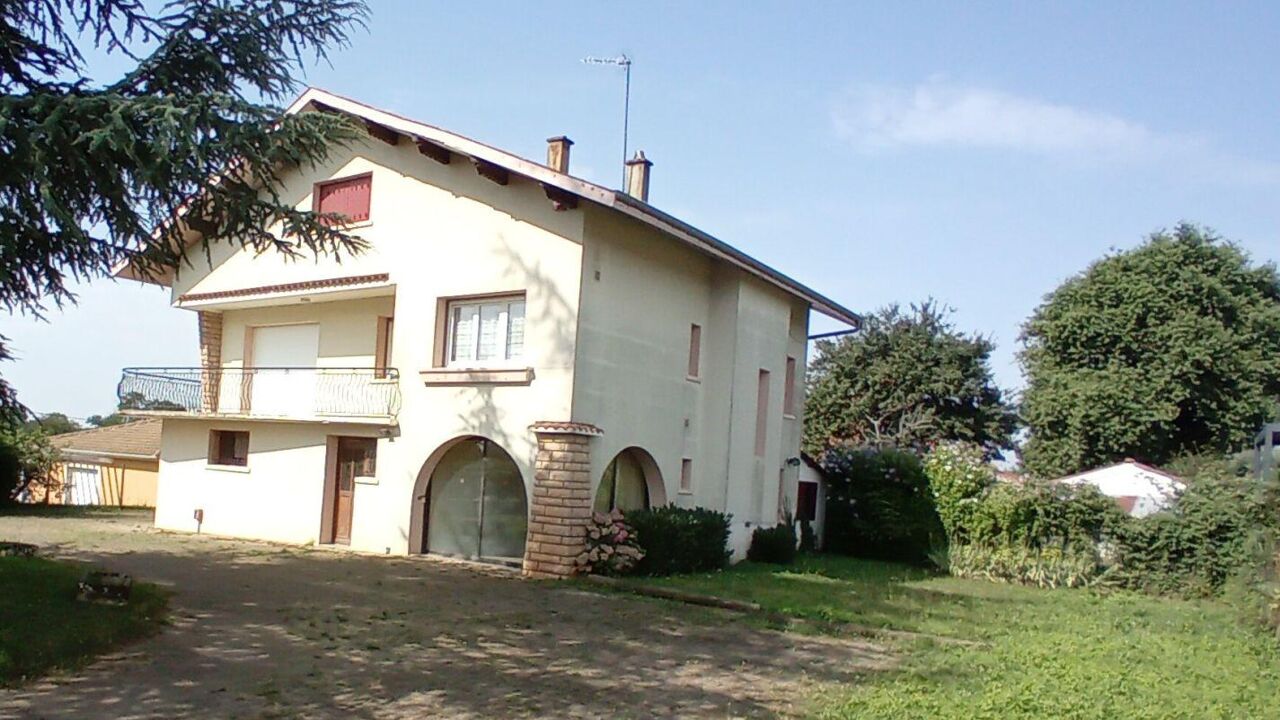 maison 8 pièces 151 m2 à vendre à Châtillon-sur-Chalaronne (01400)