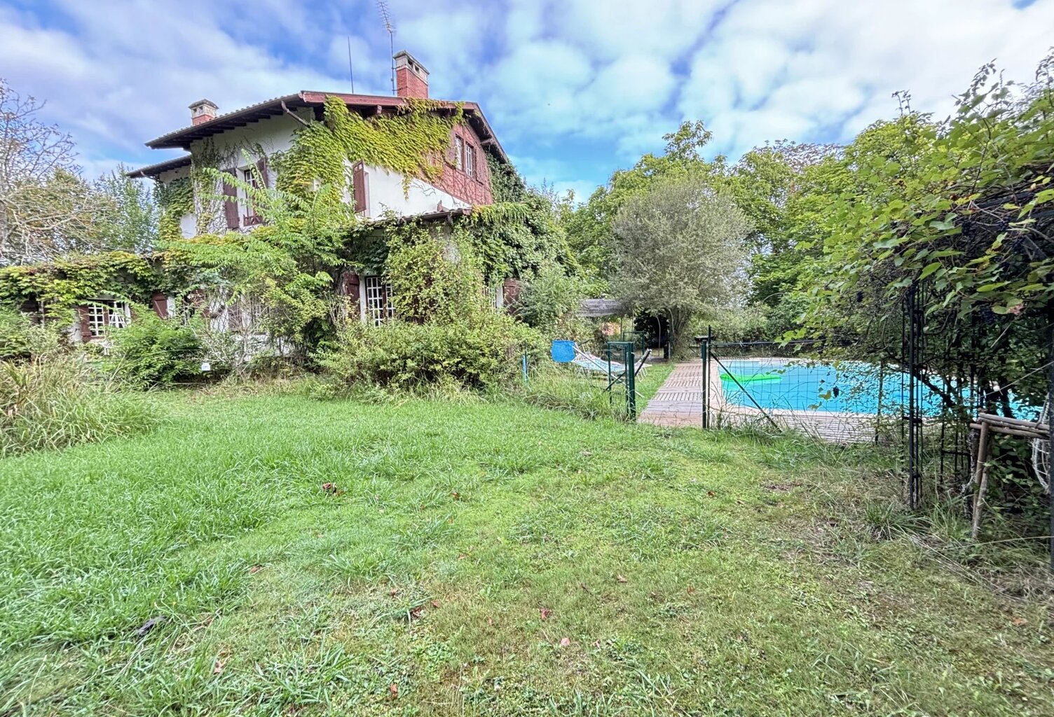 SUPERBE BATISSE — photo 1