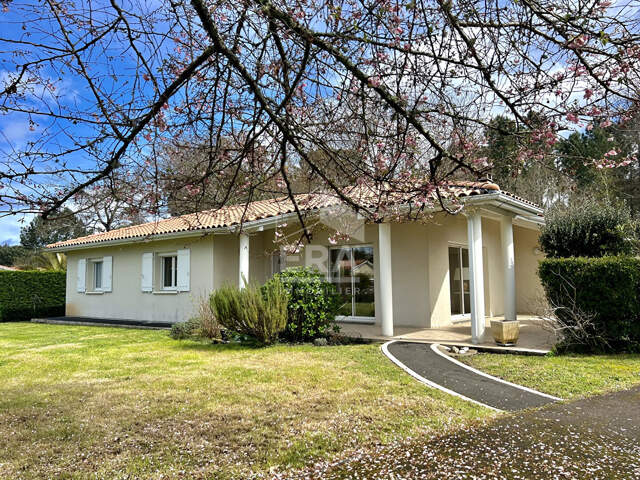 A VENDRE Maison Biscarrosse 4 pièce(s) 113.28m2 — photo du bien