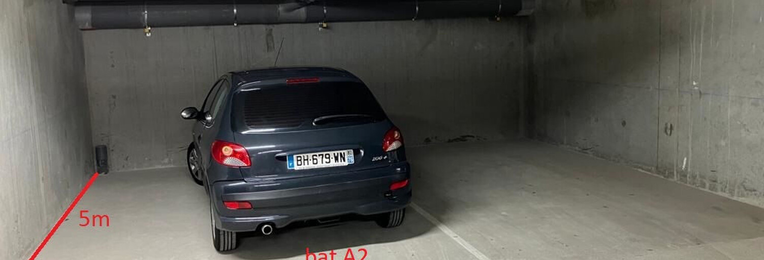 Garage   m² à louer à Rouen (76000)