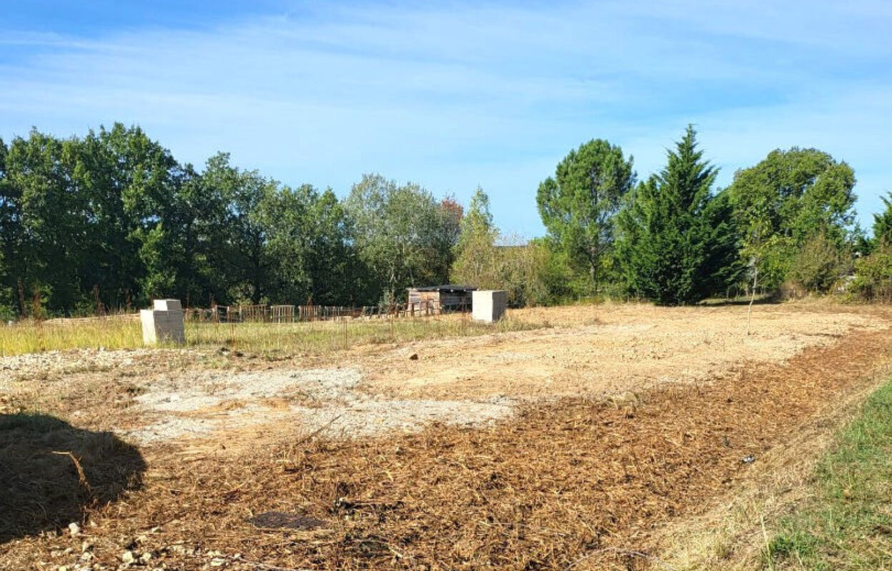 terrain  pièces 2043 m2 à vendre à Monclar-de-Quercy (82230)