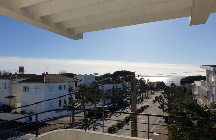 ROYAN MAison 175m2 jardin garage PLAGE du CHAY au prix de 66 — photo 5