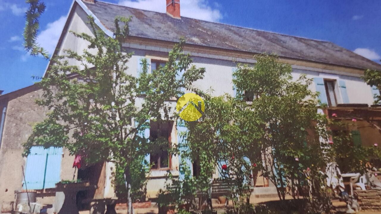 maison 10 pièces 195 m2 à vendre à Saint-Georges-sur-Moulon (18110)