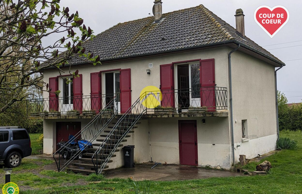 maison 4 pièces 80 m2 à vendre à Mehun-sur-Yèvre (18500)