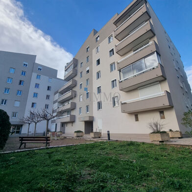 Appartement 4 pièces 250000 €