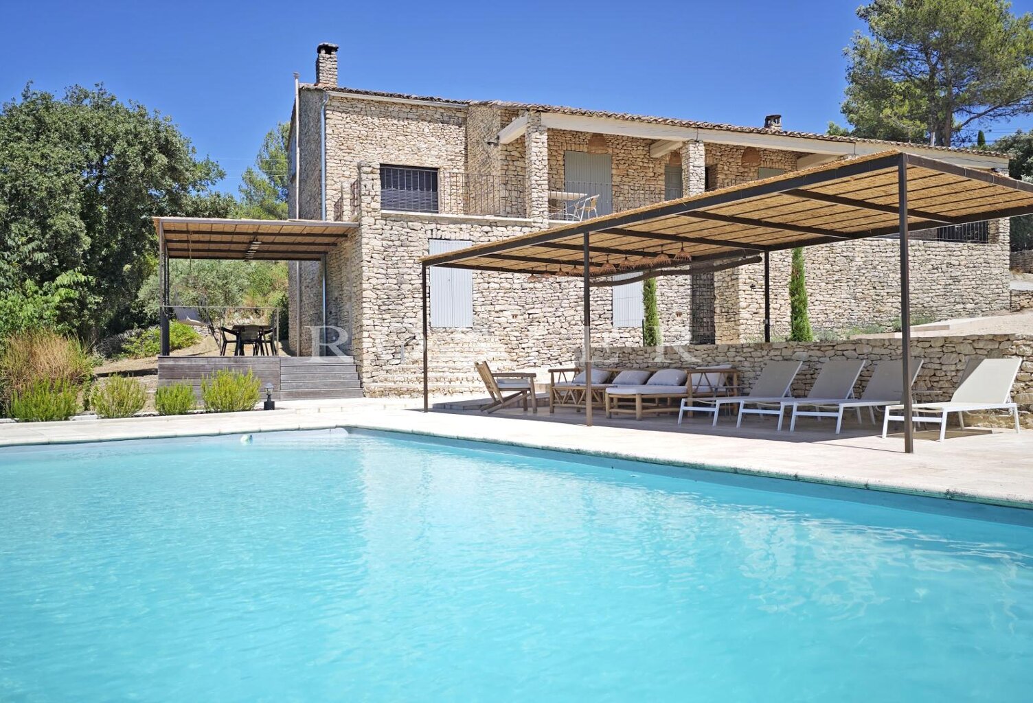 Magnifique maison en pierre parfaitement rénovée avec vue sur le — photo 1