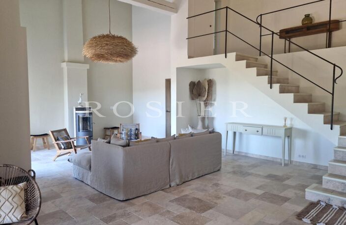 Magnifique maison en pierre parfaitement rénovée avec vue sur le — photo 5