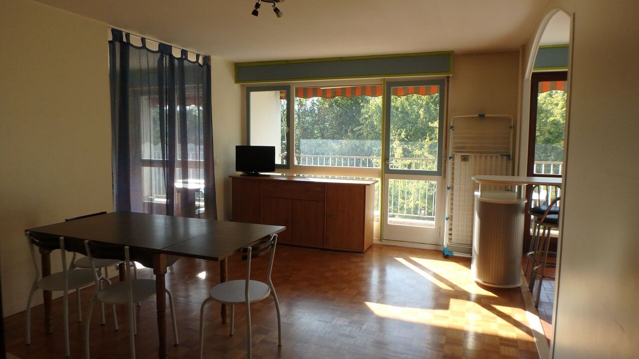 appartement 4 pièces  m2 à vendre à Chambéry (73000)