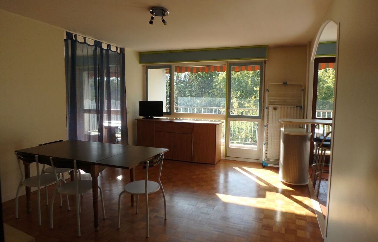 appartement 4 pièces  m2 à vendre à Chambéry (73000)
