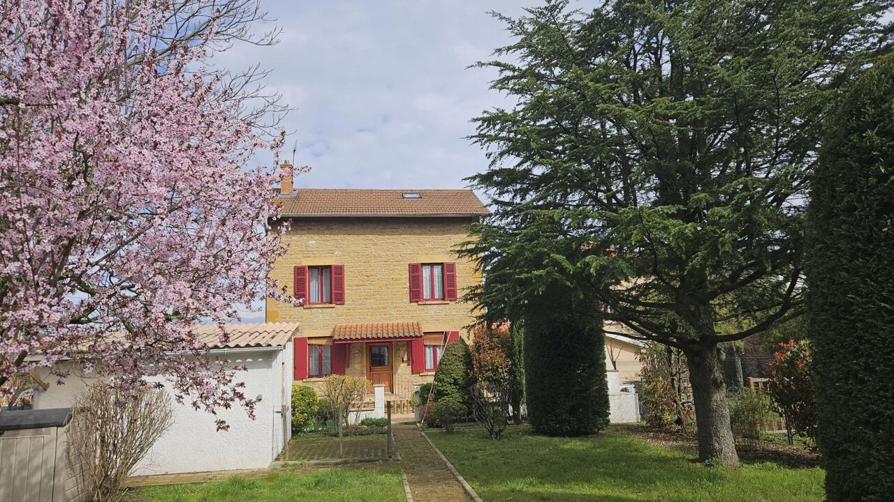 maison 4 pièces 115 m2 à vendre à Villefranche-sur-Saône (69400)