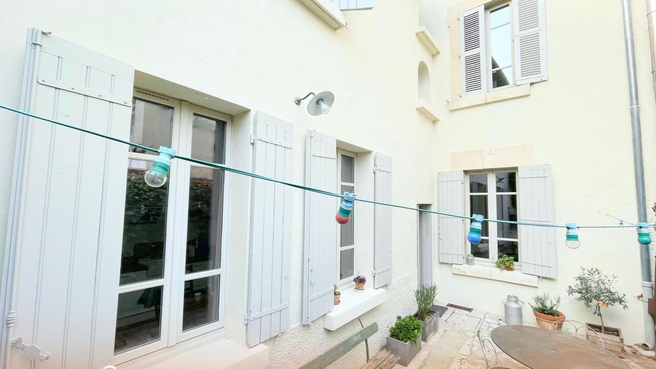 maison 6 pièces 200 m2 à vendre à Avignon (84000)