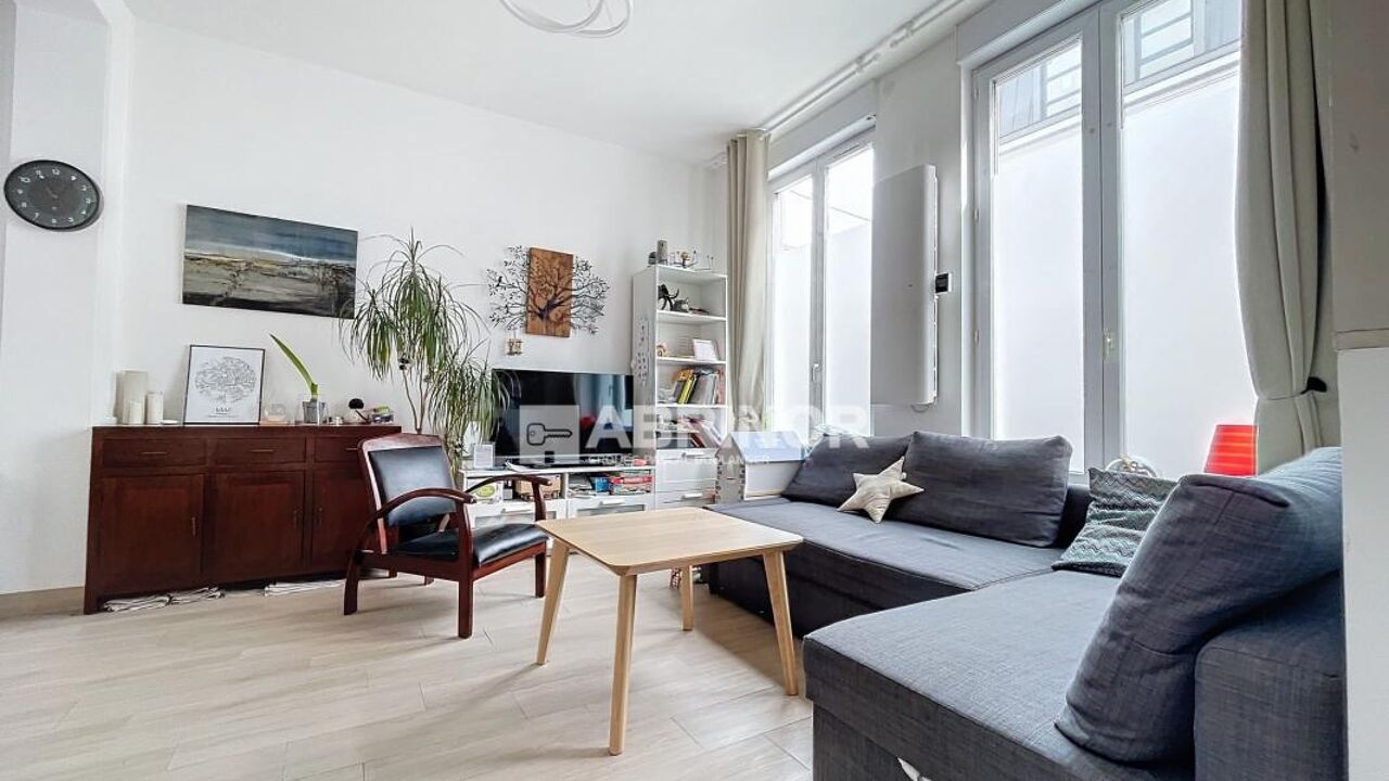 maison 4 pièces 86 m2 à vendre à Lille (59000)