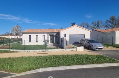vente maison 324 900 € à proximité de Monts-sur-Guesnes (86420)