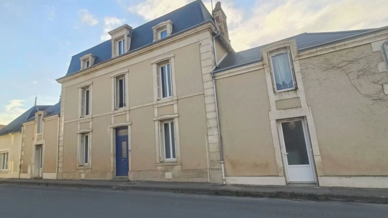 maison 9 pièces 209 m2 à vendre à Champigny en Rochereau (86170)