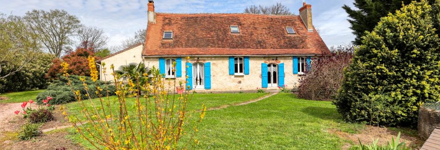 Maison 6 Pièces 180 m² à vendre à Vaux (03190)