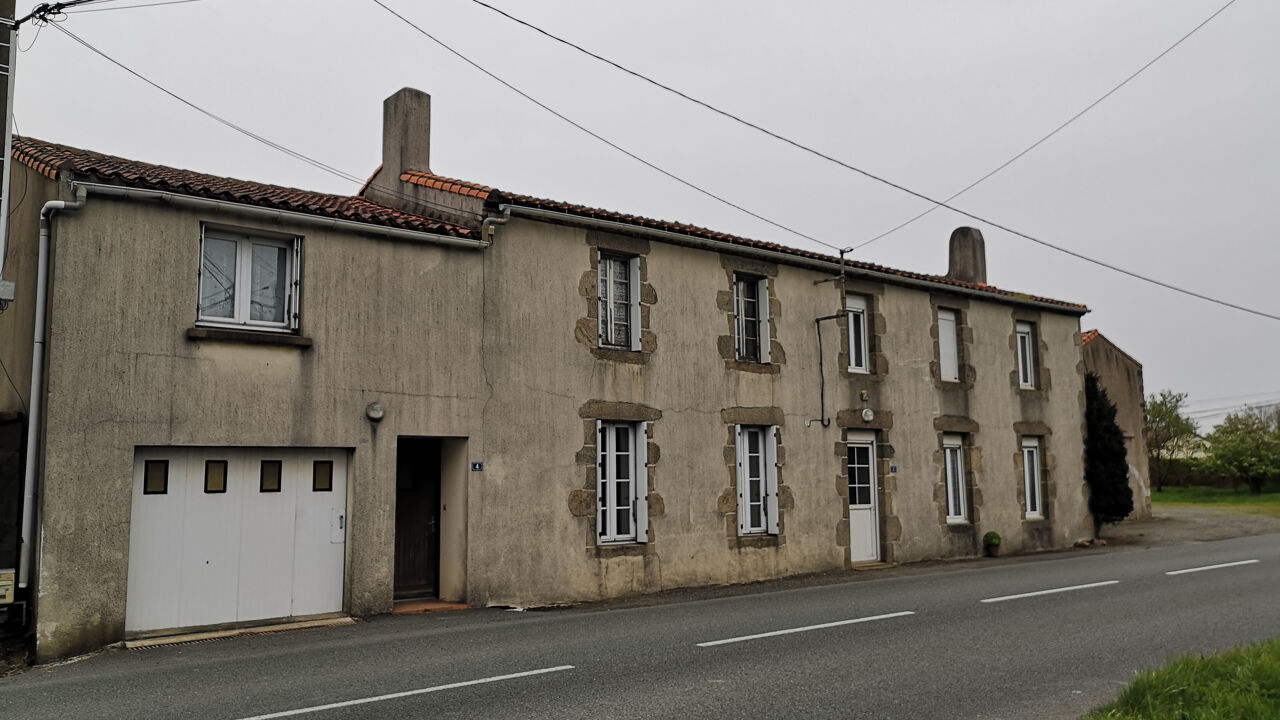 maison 6 pièces 115 m2 à vendre à Les Herbiers (85500)