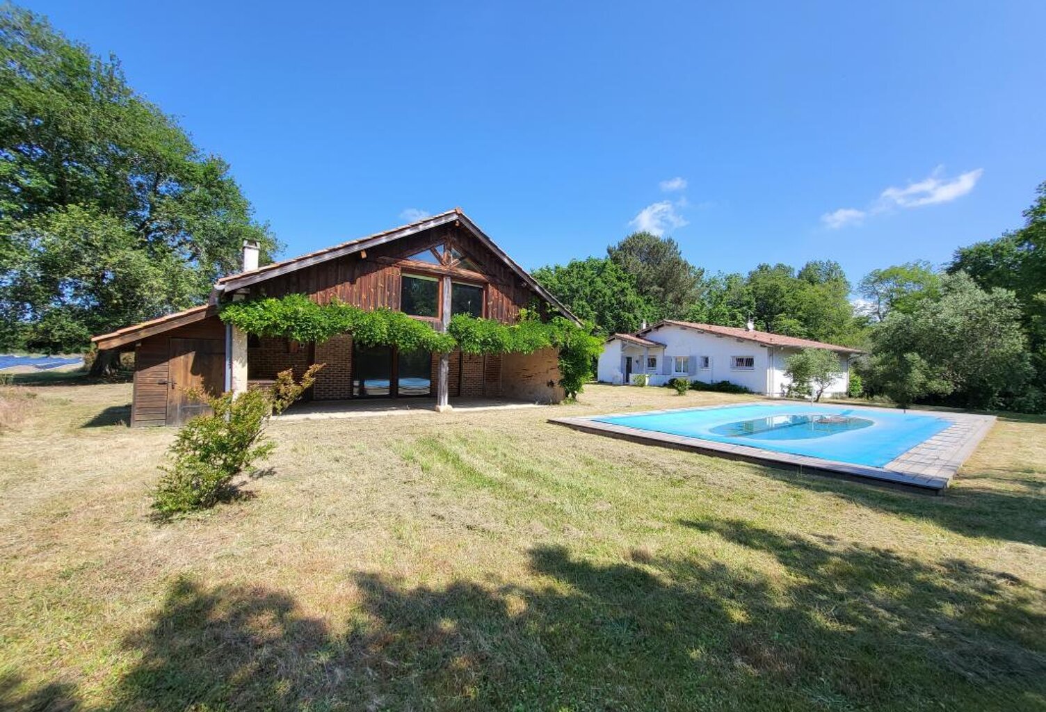 VENTE : maison + grange habitable  221 m² à SOUSTONS — photo 1