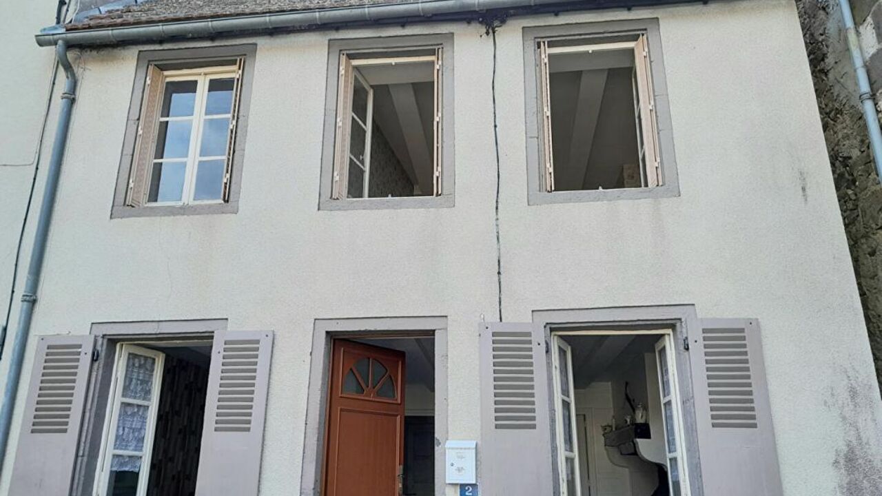 maison 4 pièces 65 m2 à vendre à Pontaumur (63380)