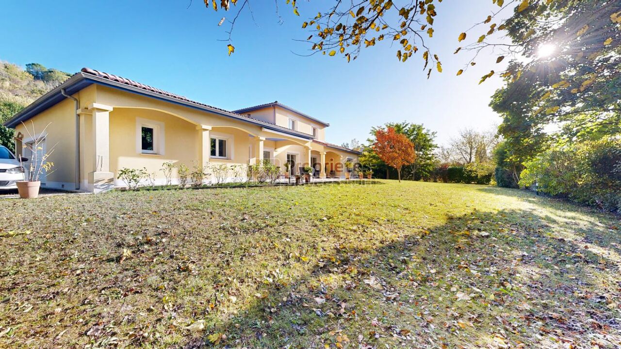 maison 6 pièces 200 m2 à vendre à Castelnau-d'Estrétefonds (31620)