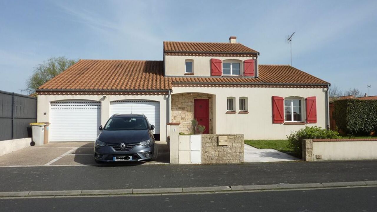 maison 7 pièces 130 m2 à vendre à Saint-Léger-sous-Cholet (49280)