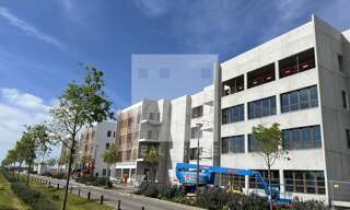 Bureau  1277 m² à louer à Genas (69740)