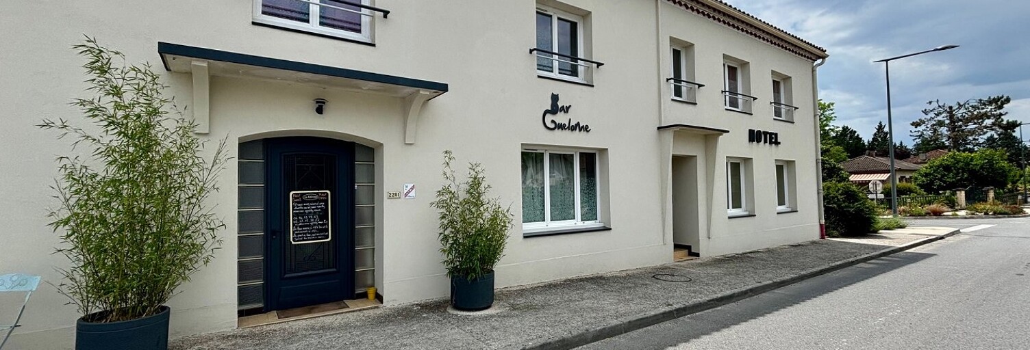 Commerce 16 Pièces 462 m² à vendre à Montcuq-en-Quercy-Blanc (46800)